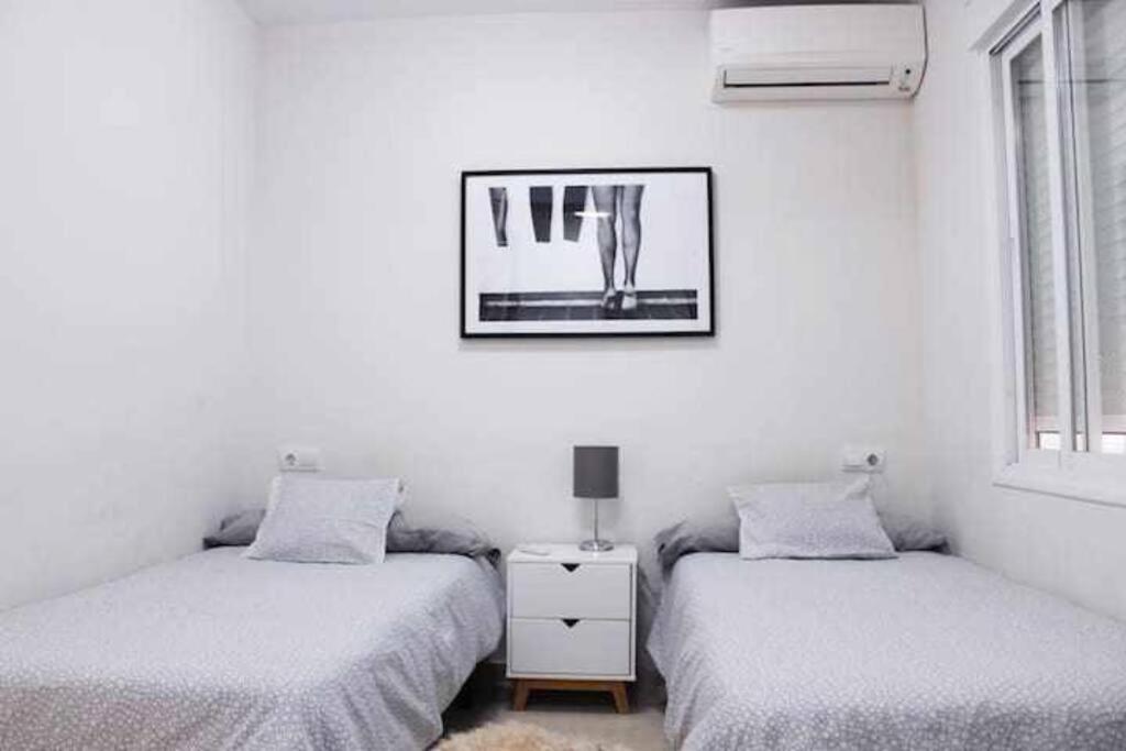 Best Location Apartment In Marbella. Beachfront!! 외부 사진